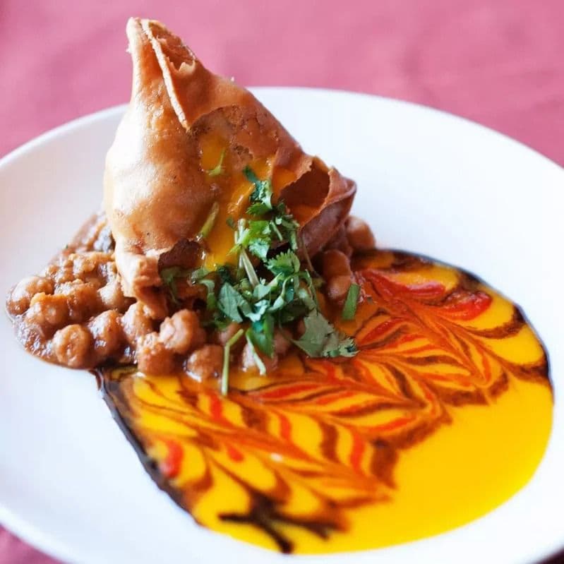 Chana Samosa Plate